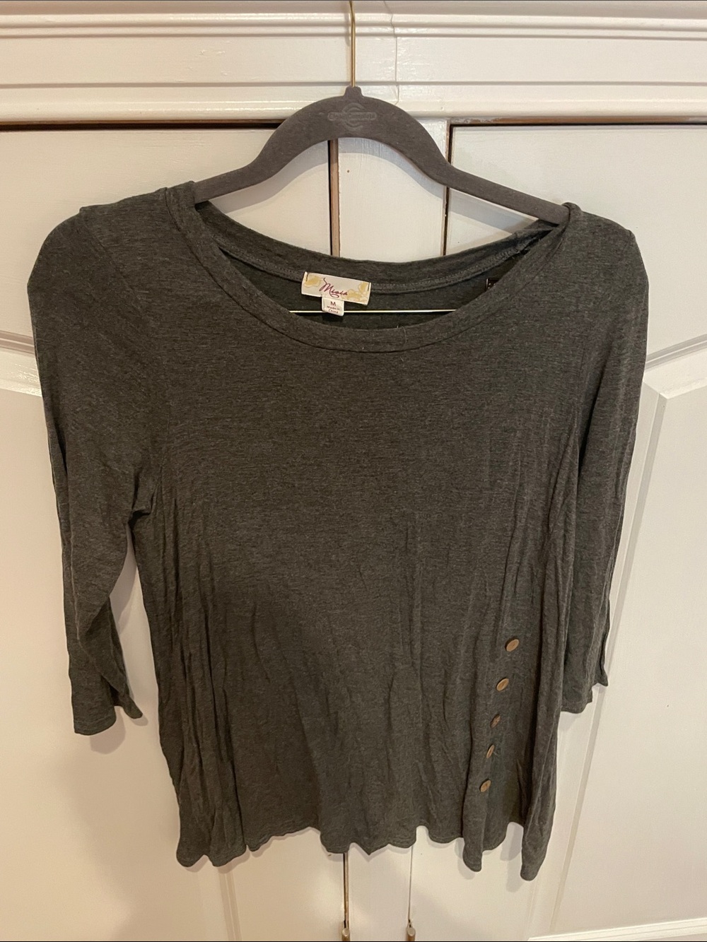 Misia Charcoal Gray Button-Accent 3/4 Sleeve Tunic